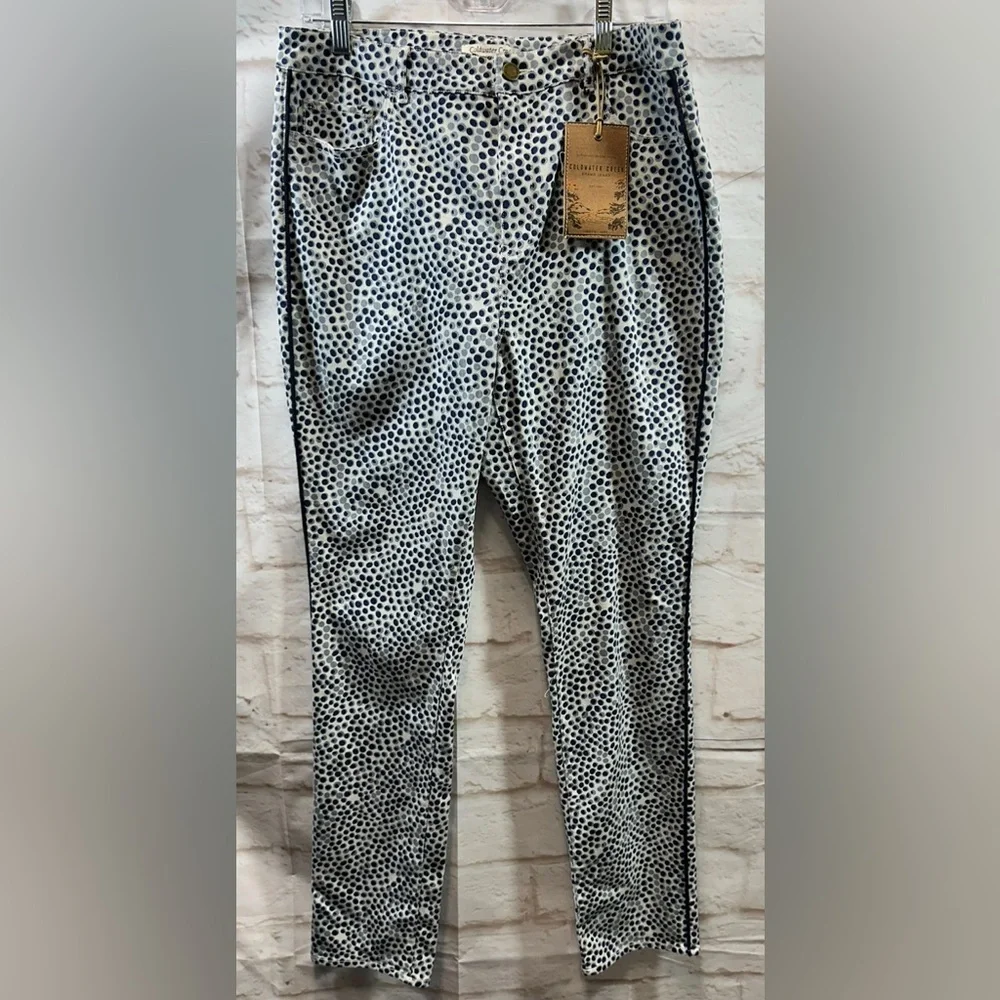 COLDWATER CREEK New‎ White Black Gray Animal Cheetah Print Jeans size 12
